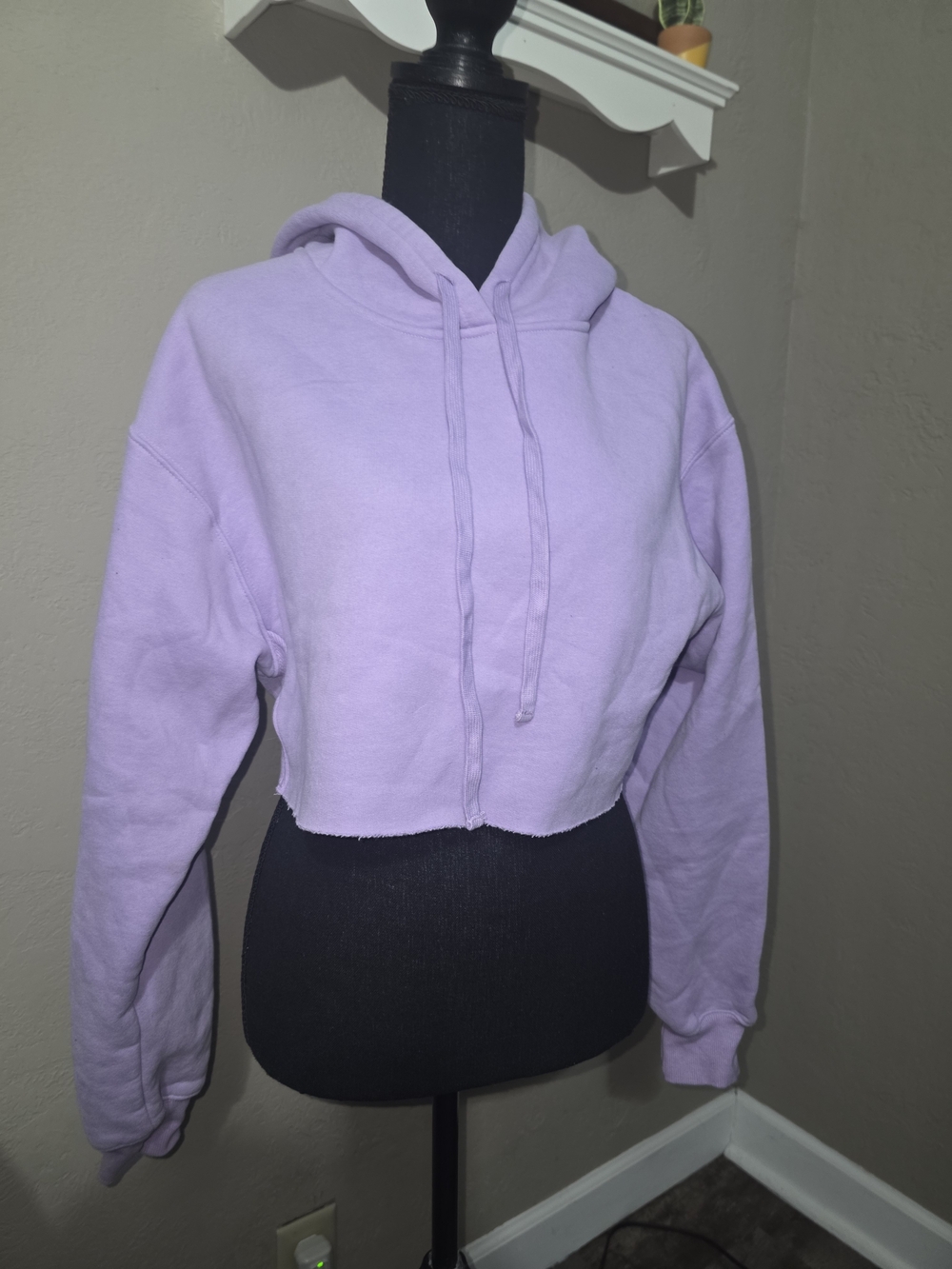 Cropped Lilac Pullover Hoodie - Women's Casual Hoodie